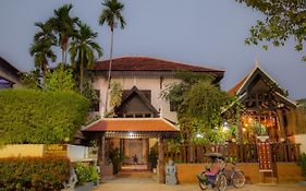 Hotel Bunwin Siem Reap Exterior photo